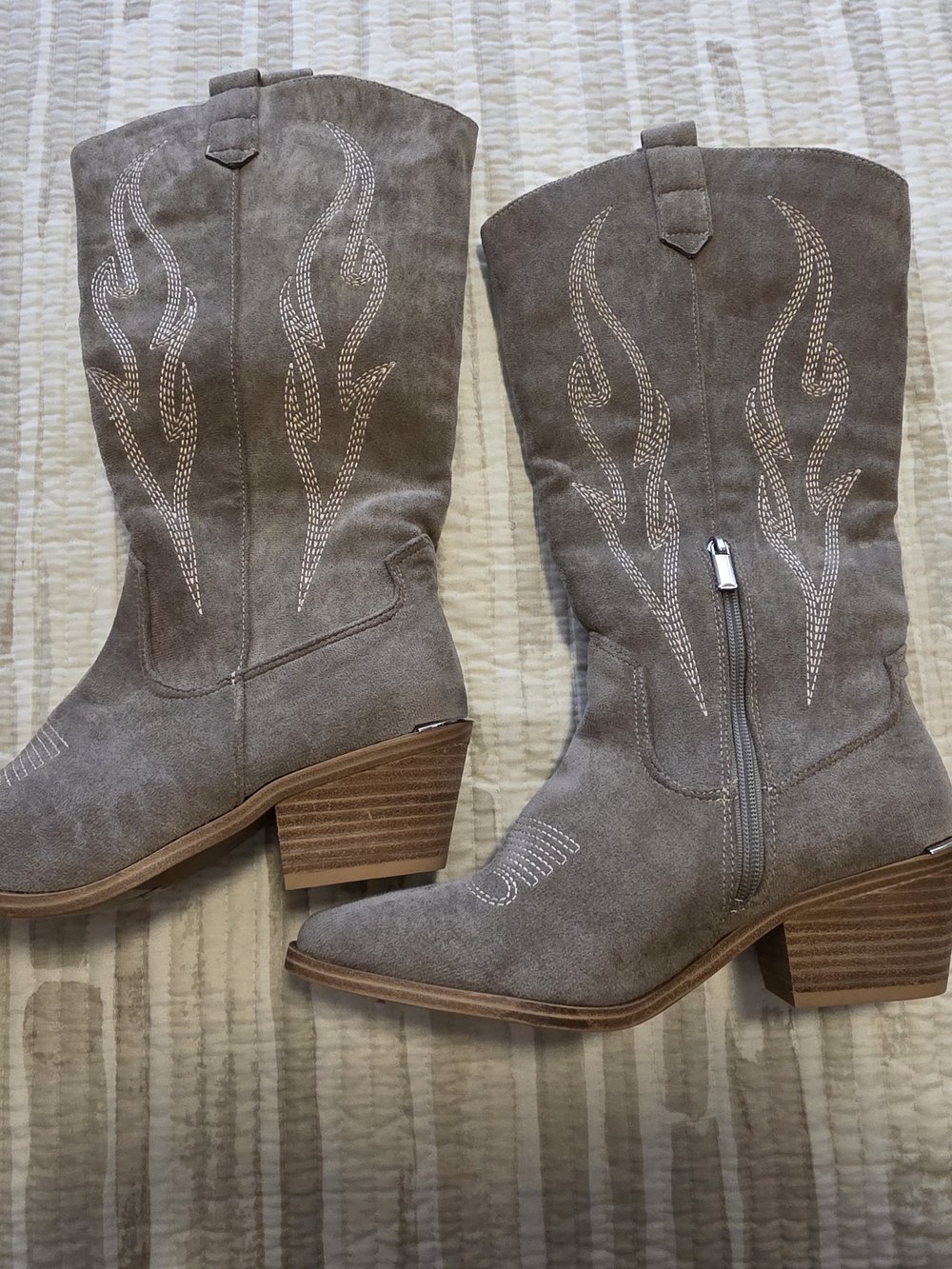 Women's Taupe Suede Western Mid-Calf Heeled Boots